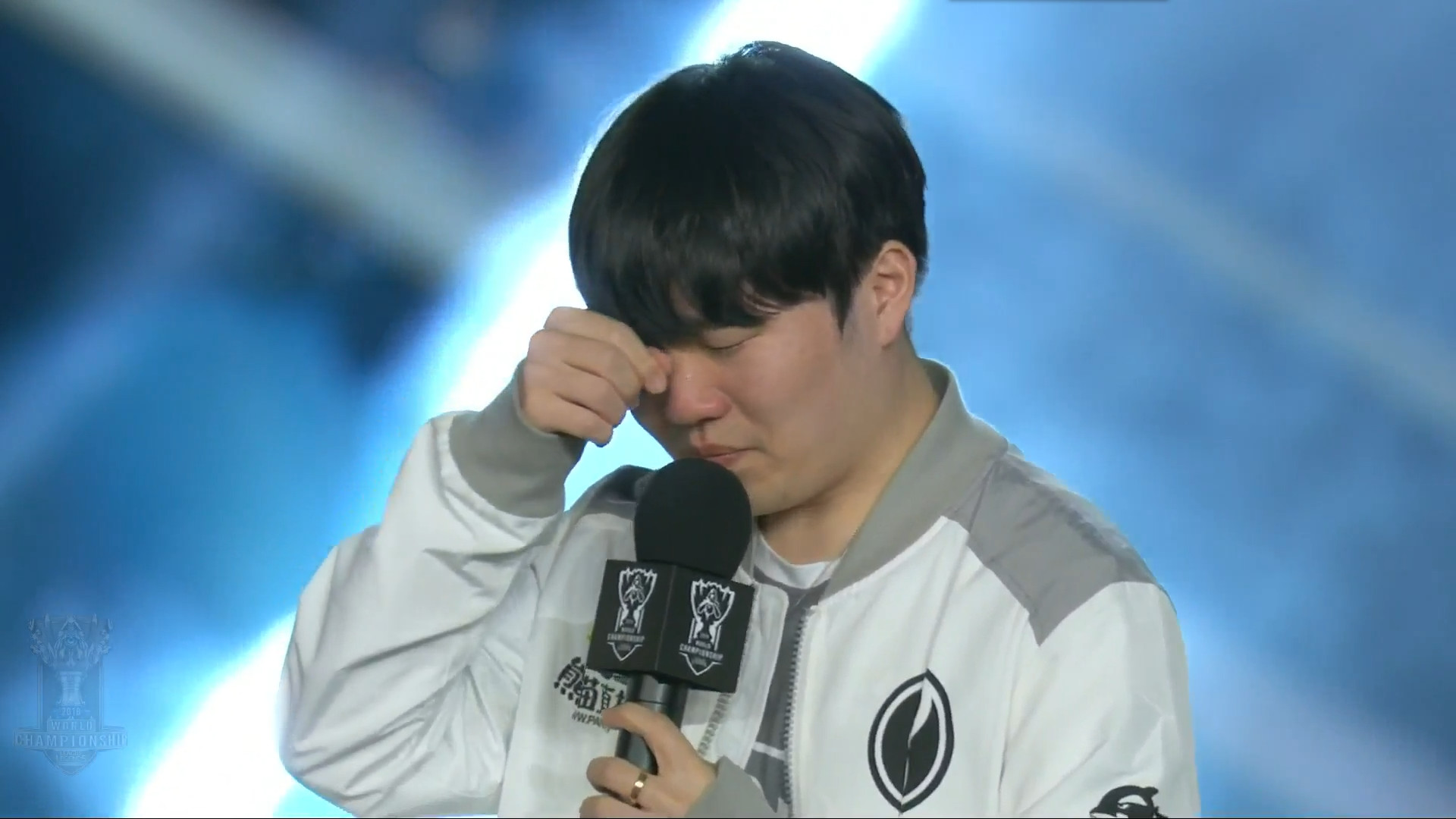 上单的GOAT！Theshy出道七周年向中国绿化基金会捐赠77777元